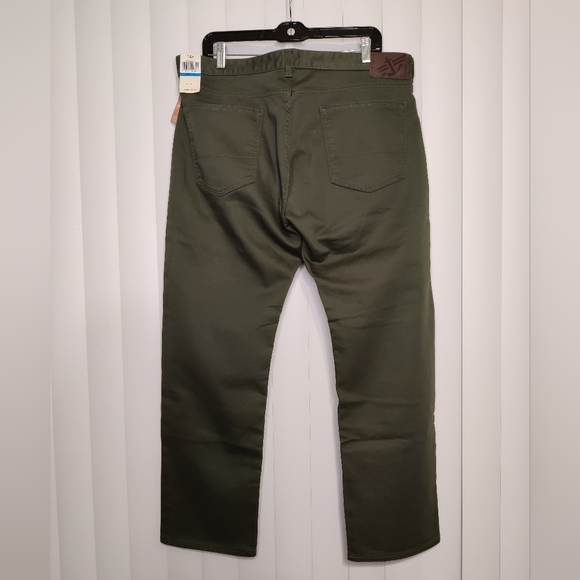 NWT Dockers olive green straight fit pants size 36 - Picture 2 of 4